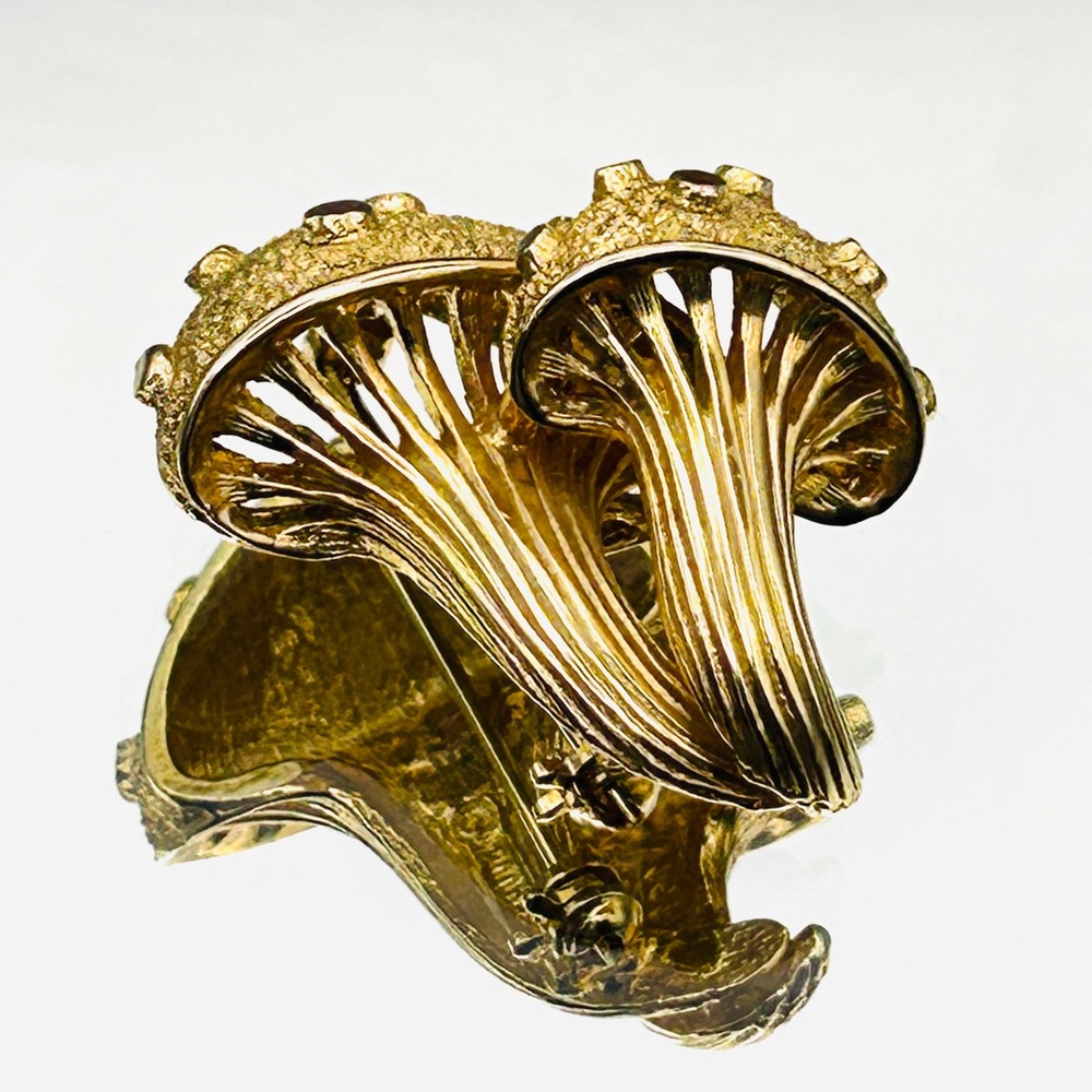 Vintage 60s Marcel Boucher Gold Tone Mushroom Brooch EUC - Picture 2 of 15